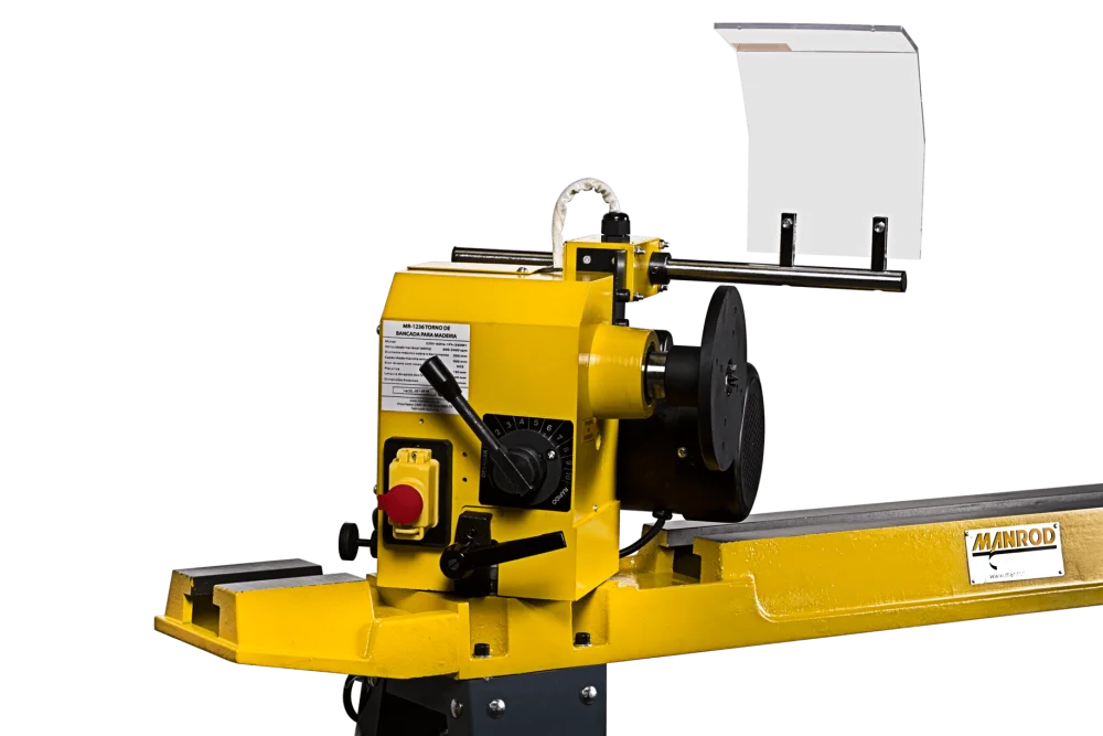 Torno Madeira MR-1236 300X900MM 550W /60Hz Manrod